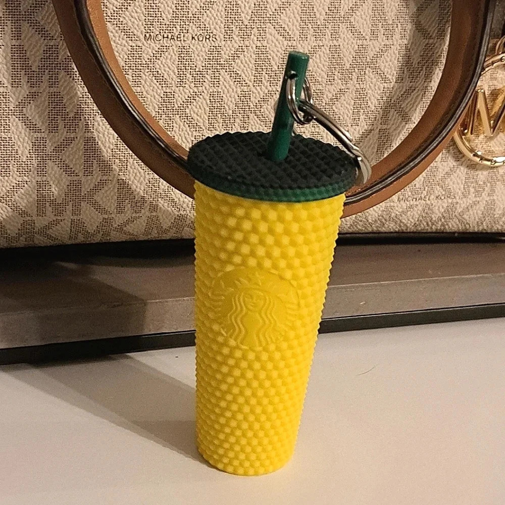Starbucks Hawaii Exclusive Pineapple Studded Mini Tumbler Keychain. - Picture 3 of 5